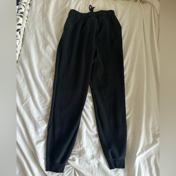 Lululemon joggers - Picture 2 of 2